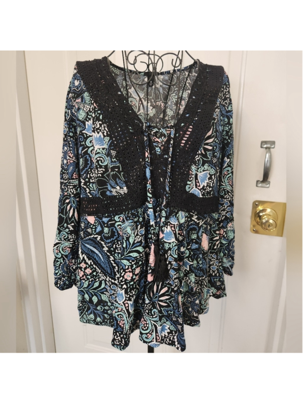 Torrid Black and Blue Floral Blouse Large